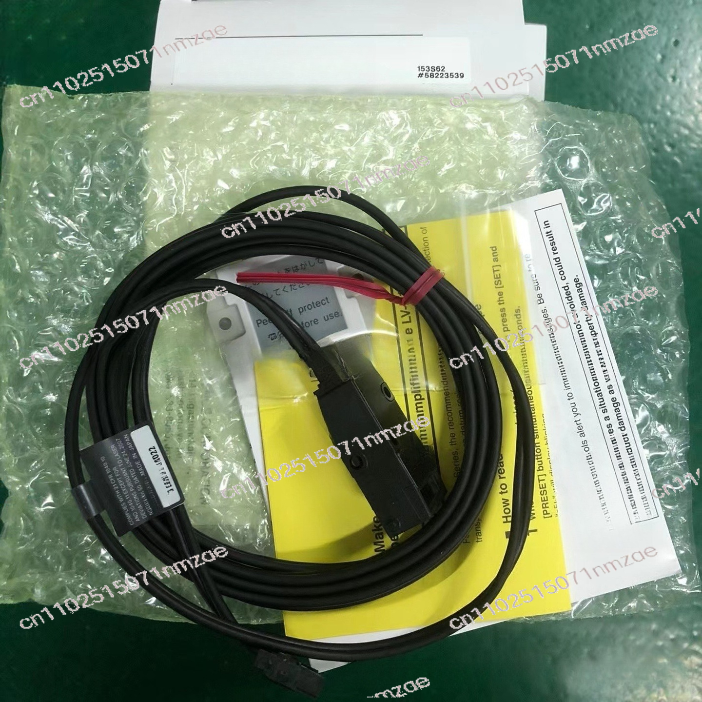 Digital Laser Sensor Head Indu - огляд і ціна Industrial Laser Types